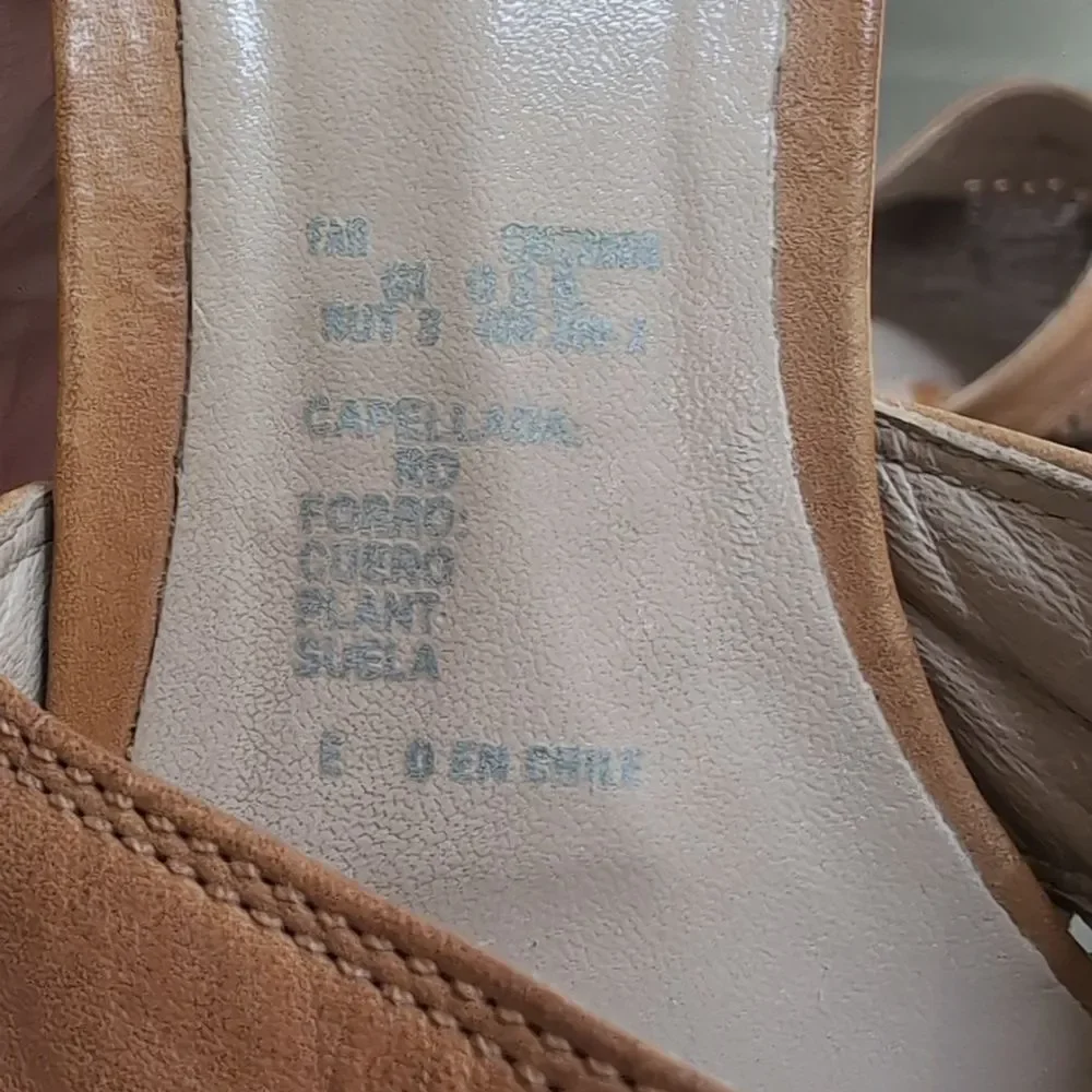 Pollini Leather Laser Cut Tan Leather Heeled Pointer Mules Sz 37